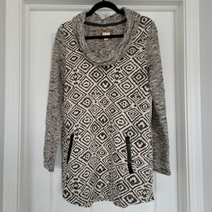 Anthropologie Postage Stamp black and cream cowl neck tunic sweater size L